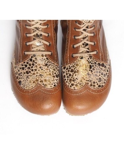 Knee-High Barefoot Boots with Brogue Wingtip Pattern to order