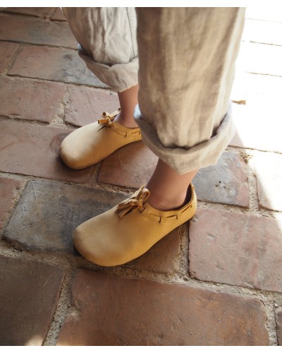 (A) soft laced shoes from deerskin, medieval cut