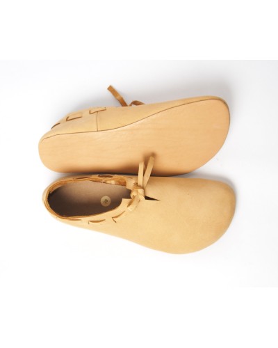 (A) Keskaegsed hirvenahksed paelkingad