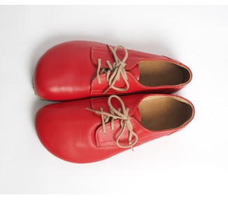 (S-L) - siledast nahast paeltega kingad, punased