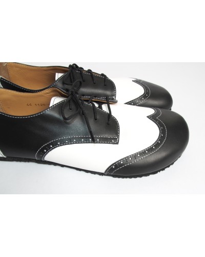 Wide Toe Box Saddle Shoes for Women & Men, black-and-white