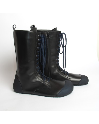 Minimalist Combat Boots in Black on a Vibram Claw Sole