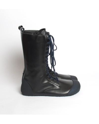 Minimalist Combat Boots in Black on a Vibram Claw Sole